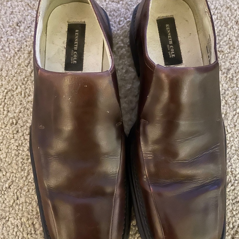 Kenneth Cole dress shoes